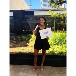 Meet your Posher, Alix